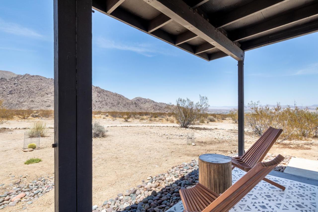 1 Minute To Joshua Tree National Park, Hot Tub, Stars, Private - The Wkndr Βίλα Twentynine Palms Εξωτερικό φωτογραφία