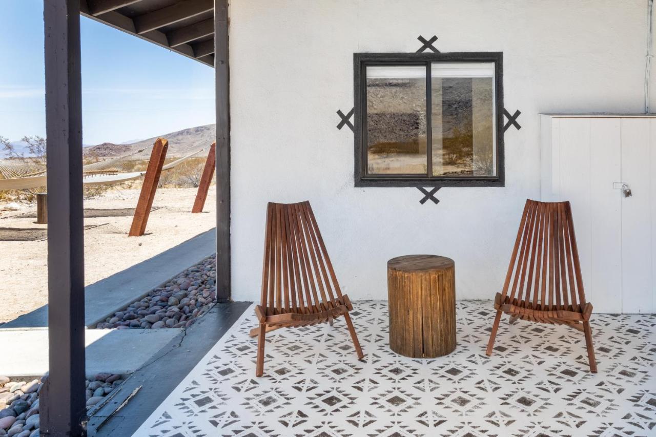 1 Minute To Joshua Tree National Park, Hot Tub, Stars, Private - The Wkndr Βίλα Twentynine Palms Εξωτερικό φωτογραφία