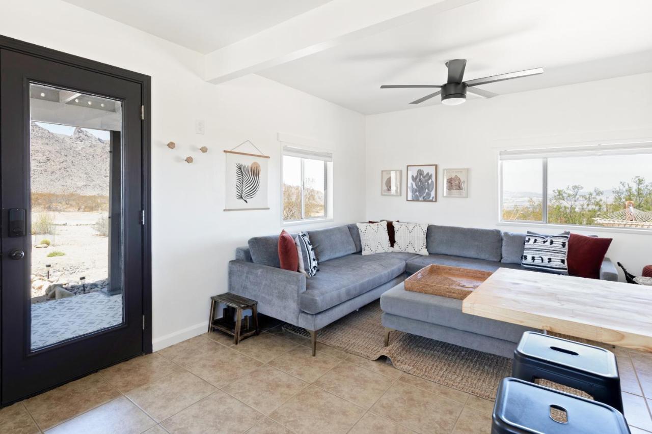 1 Minute To Joshua Tree National Park, Hot Tub, Stars, Private - The Wkndr Βίλα Twentynine Palms Εξωτερικό φωτογραφία