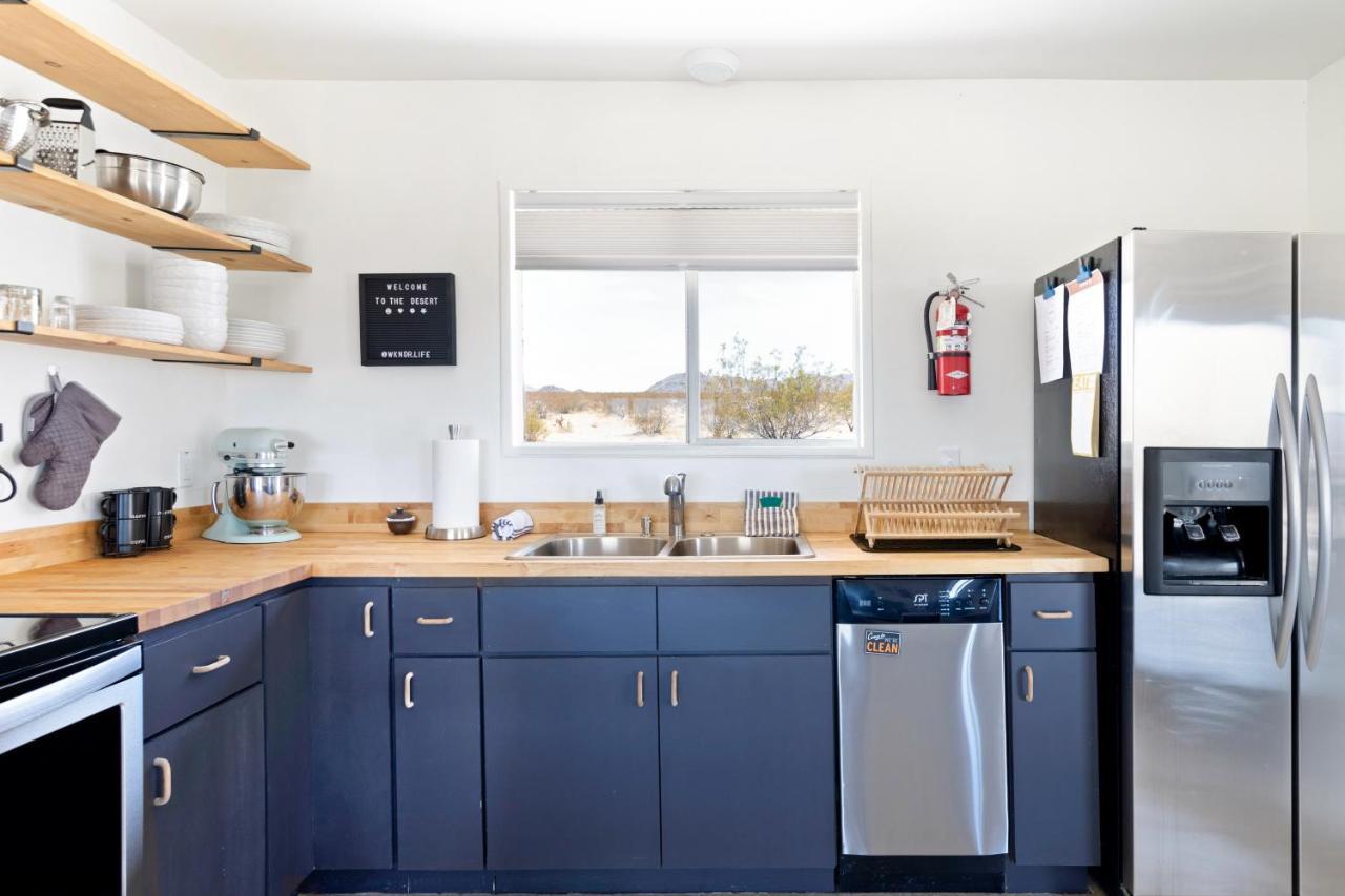 1 Minute To Joshua Tree National Park, Hot Tub, Stars, Private - The Wkndr Βίλα Twentynine Palms Εξωτερικό φωτογραφία