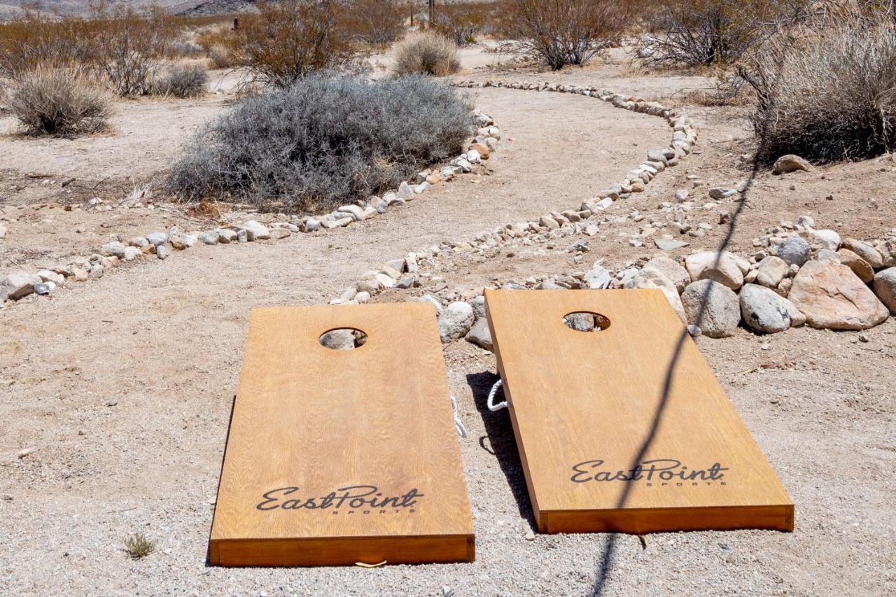 1 Minute To Joshua Tree National Park, Hot Tub, Stars, Private - The Wkndr Βίλα Twentynine Palms Εξωτερικό φωτογραφία